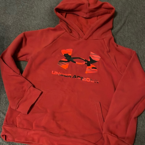 Under Armour Other - Boys youth small under armour brand hoodie